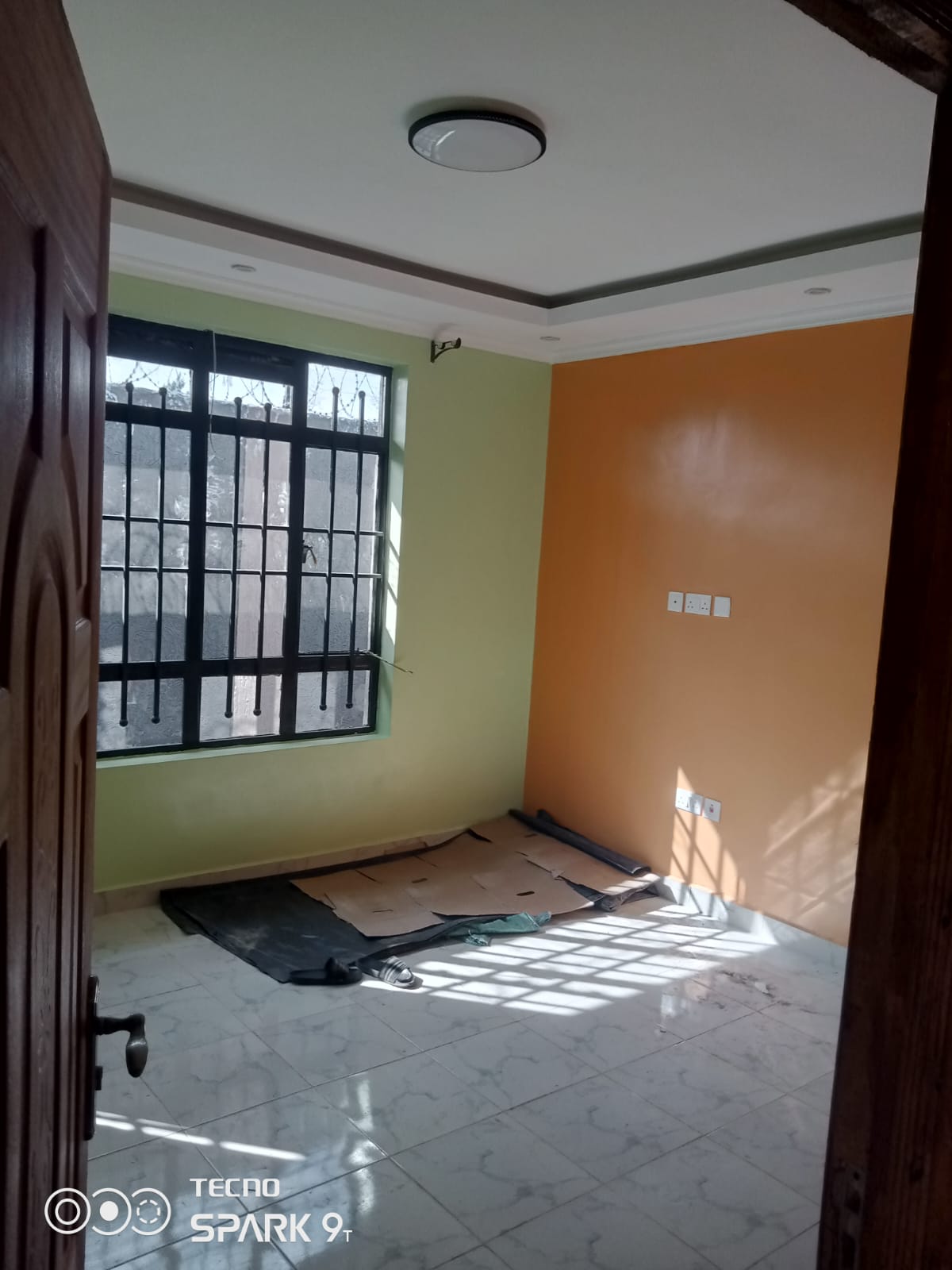 FAIRVIEW FLAT - 10 - Photo 1